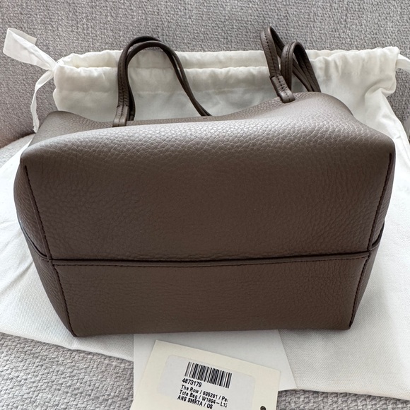 The Row Park Tote Bag Medium Grain Leather Dark Taupe - Picture 8 of 8